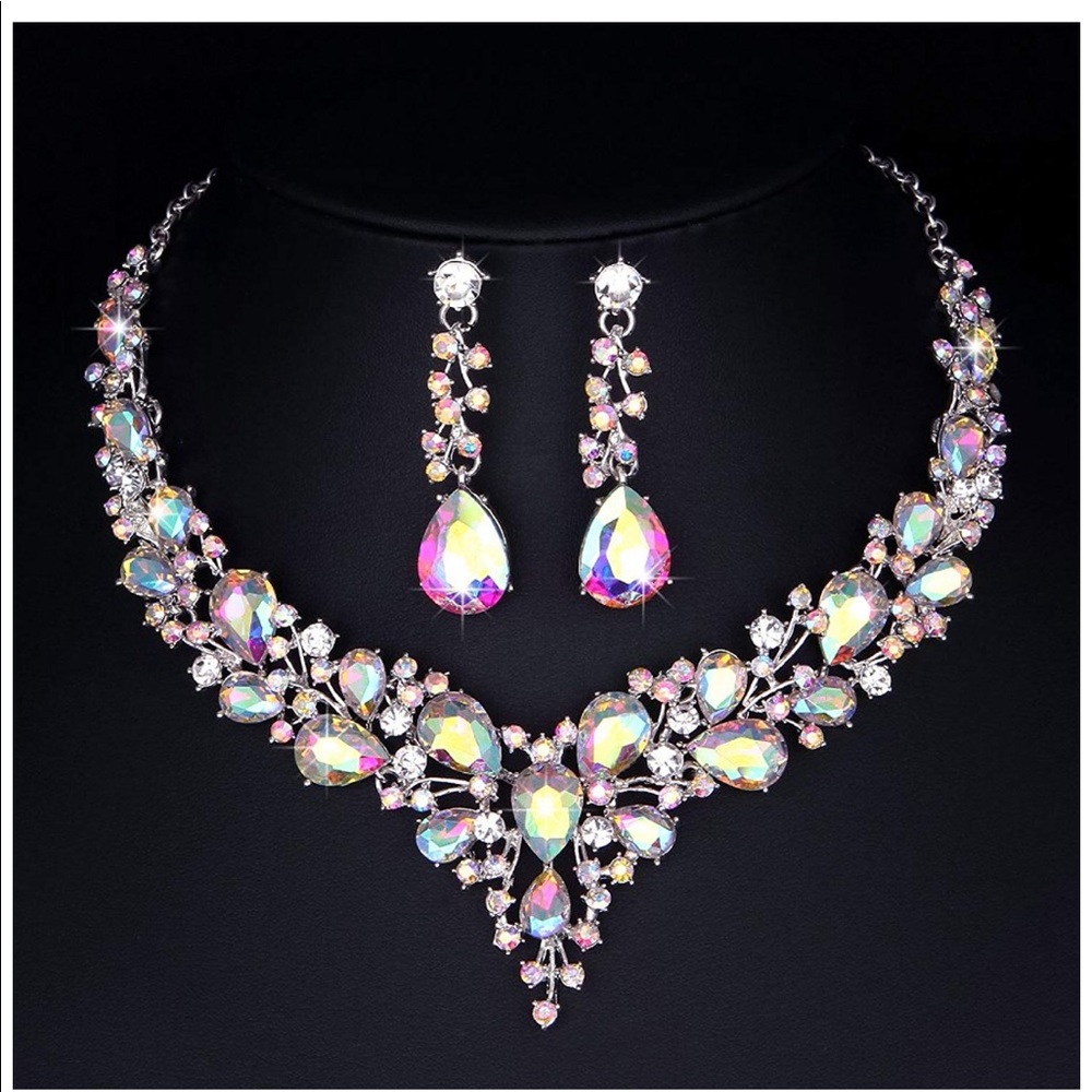 Crystal necklace